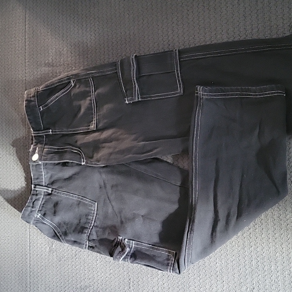 Tilly's Cargo Jeans